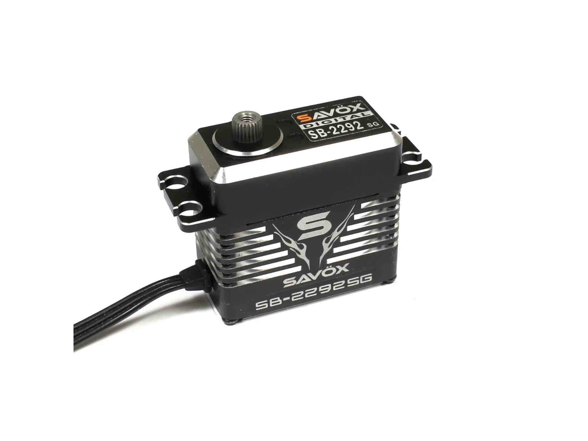 SAVÖX Standard Size Digital Brushless Servo Aluminium Case 7,4V 31kg/0,07sek