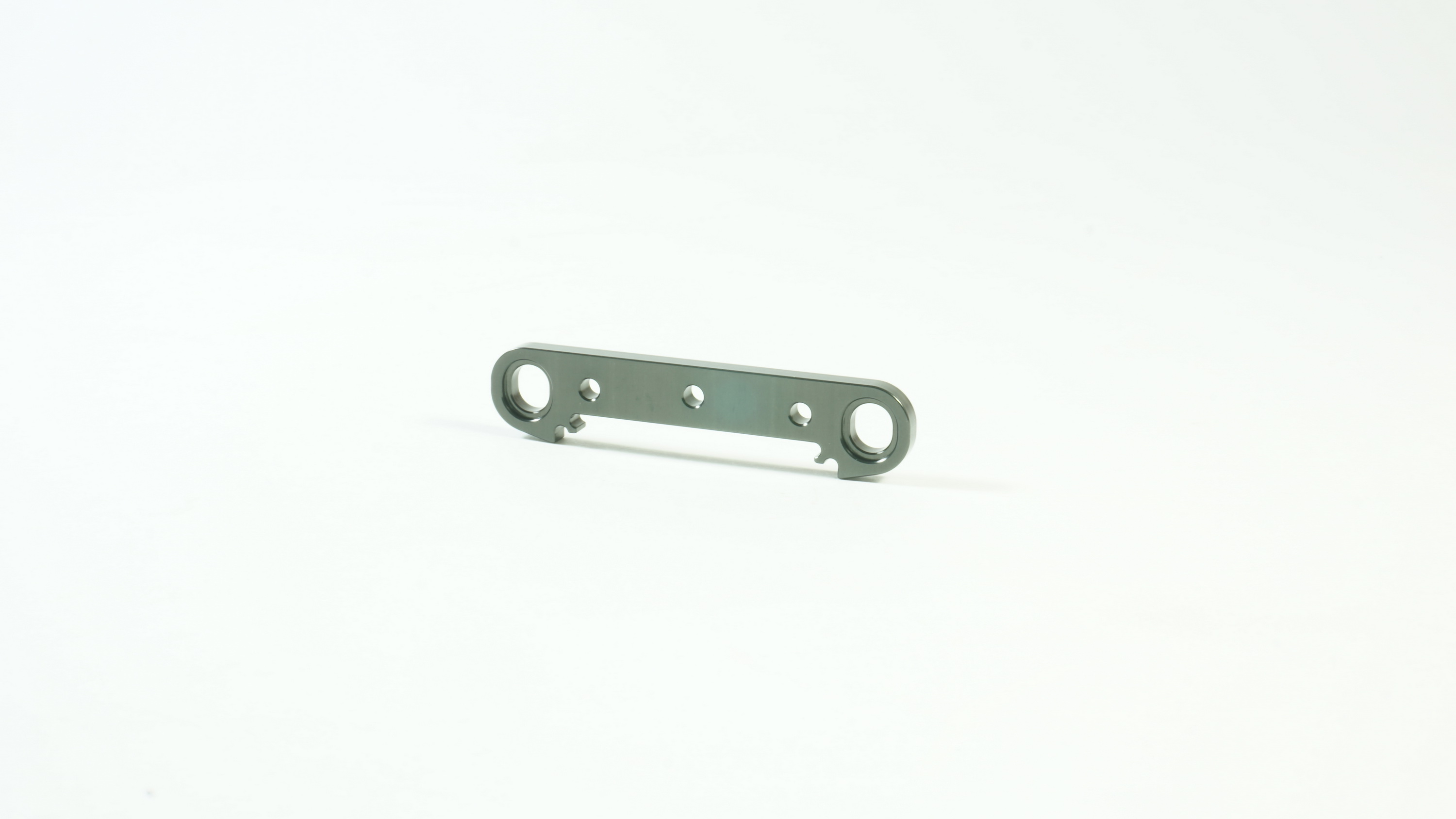 SWORKz S350 Sport Buggy Series Aluminum Front Lower Arm Plate